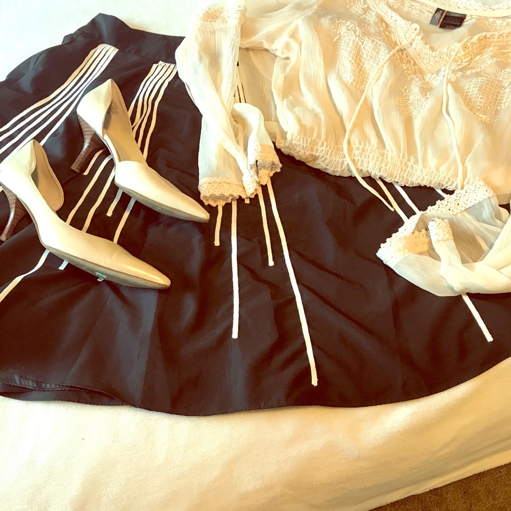 THE LIMITED Black & Cream lined skirt with pockets